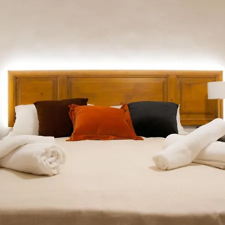 Se Luxury קוראטו